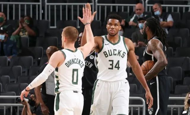  字母哥赛季报销接受脚踝手术  